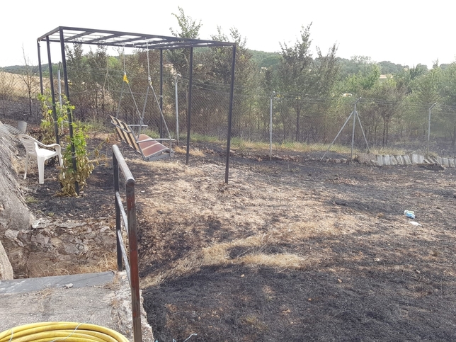 Una barbacoa provoca un incendio en Modúbar de la Emparedada