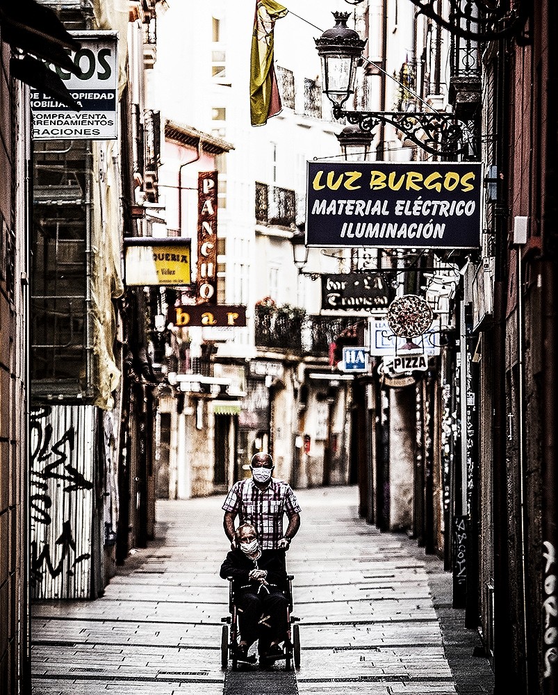 La calle San Lorenzo sin el bullicio de negocios y bares. 