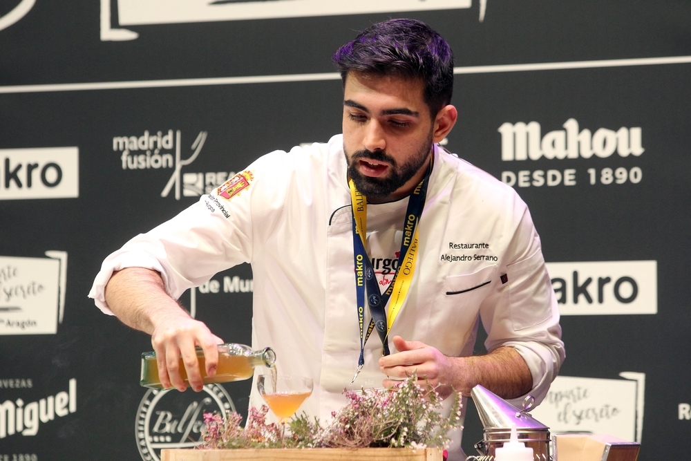 El cocinero mirandés Alejandro Serrano, durante su participación en Madrid Fusión.