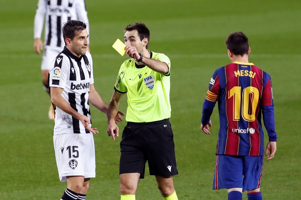Messi rescata al Barcelona