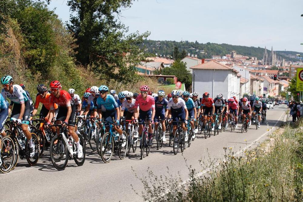 Comienza la Vuelta a Burgos con 145 corredores