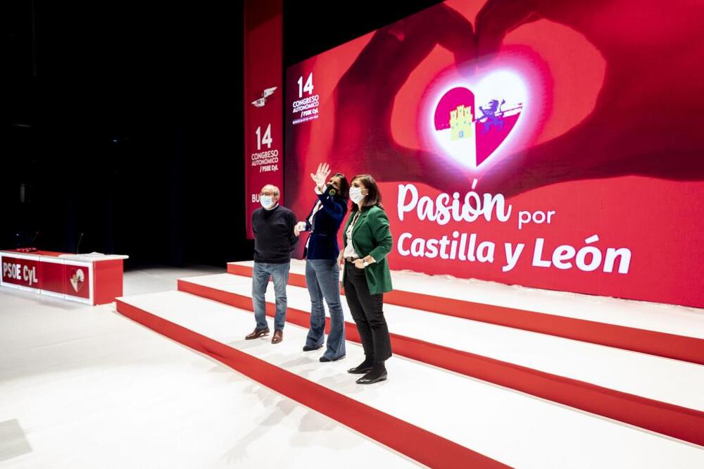 Preparativos en el Fórum para el Congreso Autonómico del PSOE de Castilla y León.