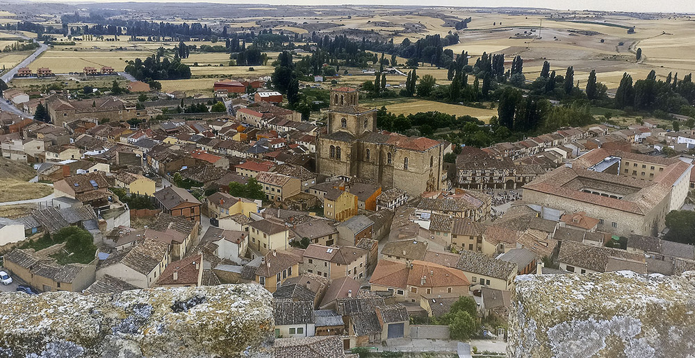 El casco urbano de Peñaranda de Duero, visto desde el castillo. 