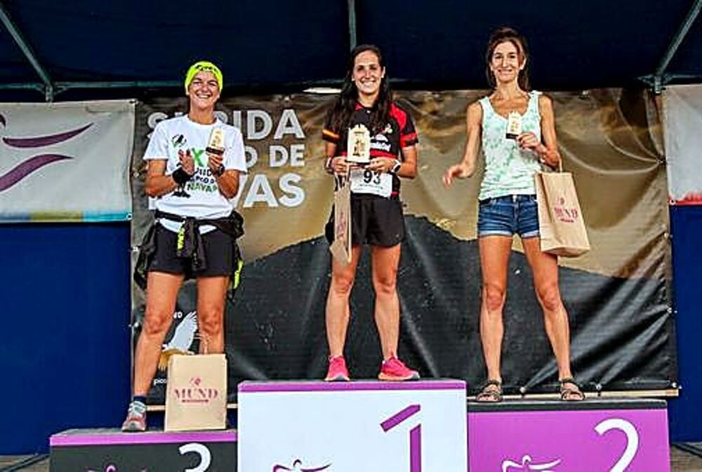 Sandra, Inés y Bego, las tres mejores en la categoría femenina. 