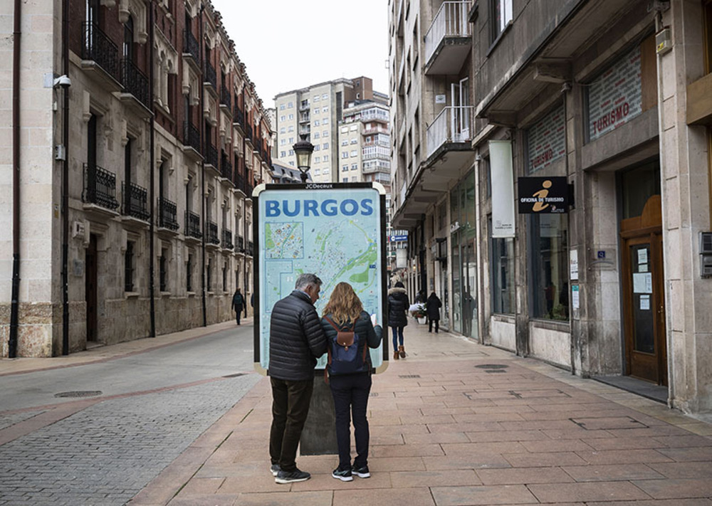 Con ropa de entretiempo y sin paraguas para disfrutar de Burgos esta Semana  Santa | Noticias Diario de Burgos