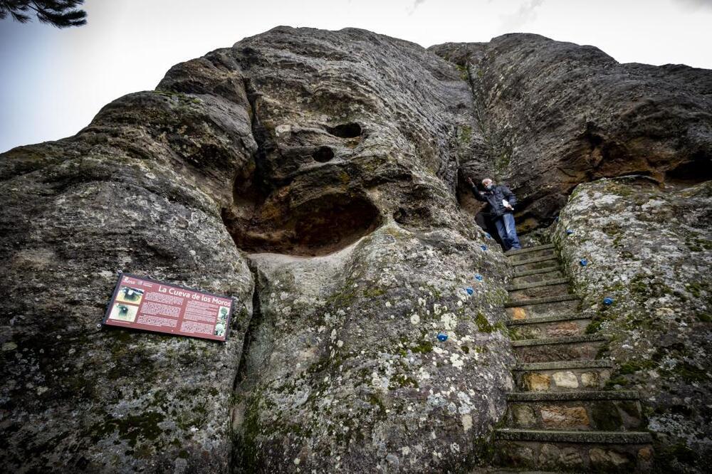 La Cueva de los Moros, otro de los encantos turísticos de Hacinas. 