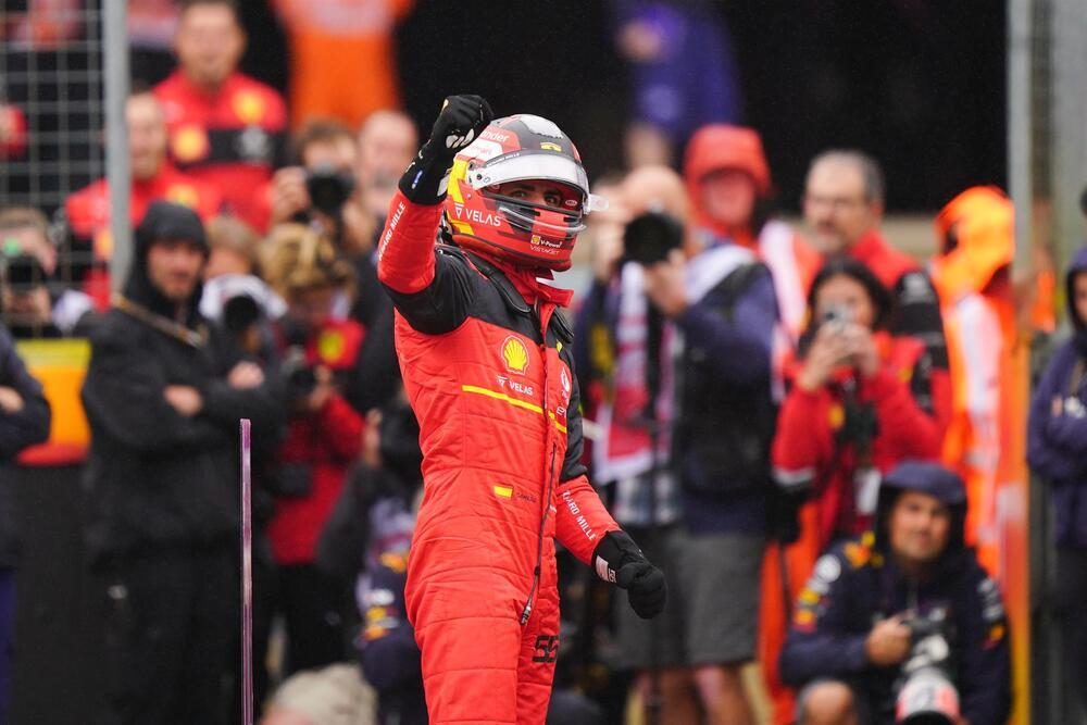 Carlos Sainz conquista su primera victoria en la Fórmula 1