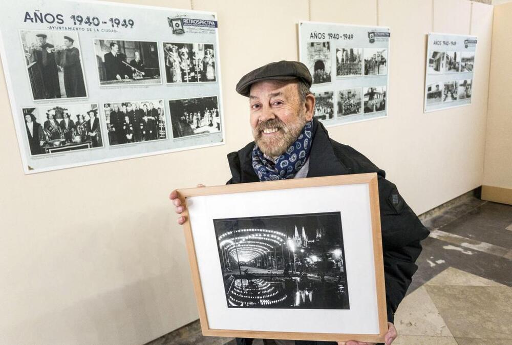 Fede Vélez, en una exposición retrospectiva con imágenes de su padre de los años 30 a los 60.