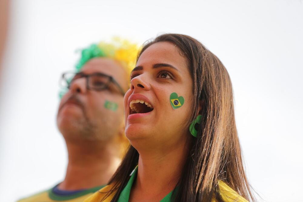 Fanáticos animan a la Selección de Brasil desde el Fan Festival en Río de Janeiro  / ANDRÉ COELHO