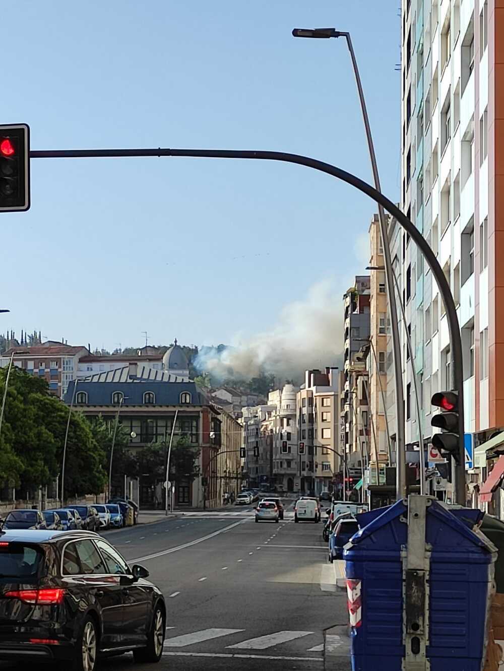 Imagen del humo desde la calle Madrid