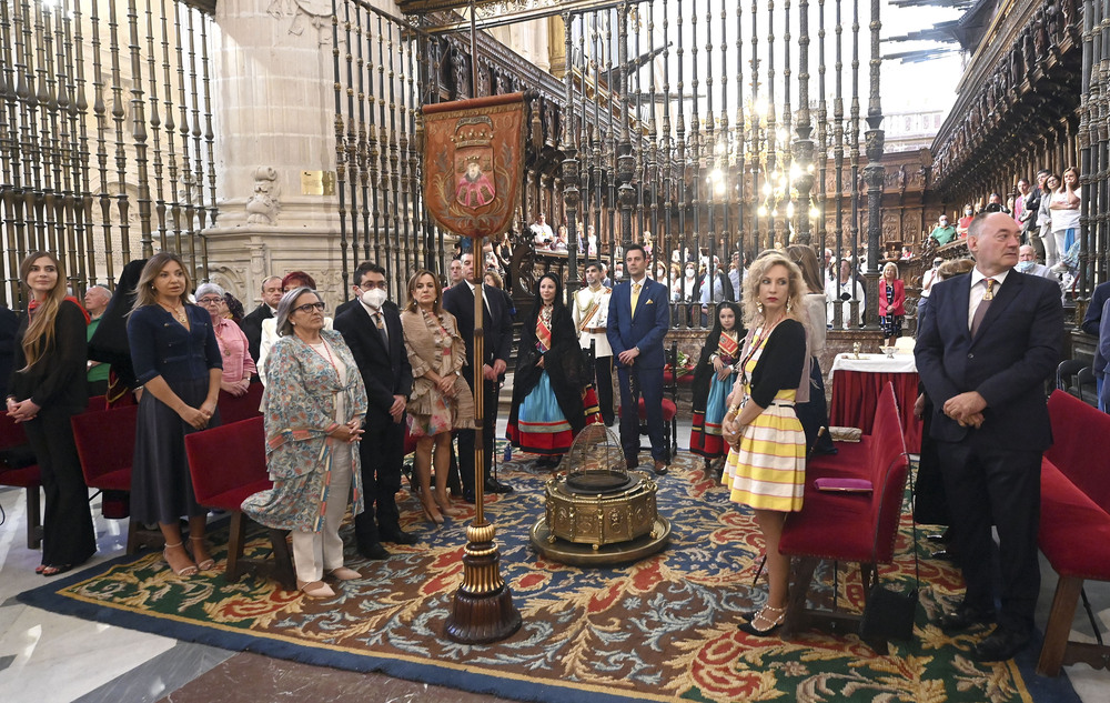 'Misa del VIII Centenario' el día grande de los Sampedros.  / RICARDO ORDÓÑEZ (ICAL)