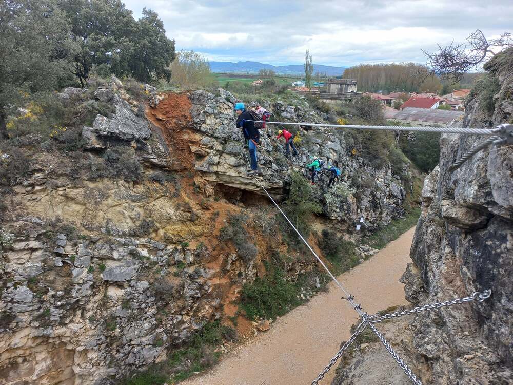 Villarcayo abre en mayo la primera vía ferrata de Merindades