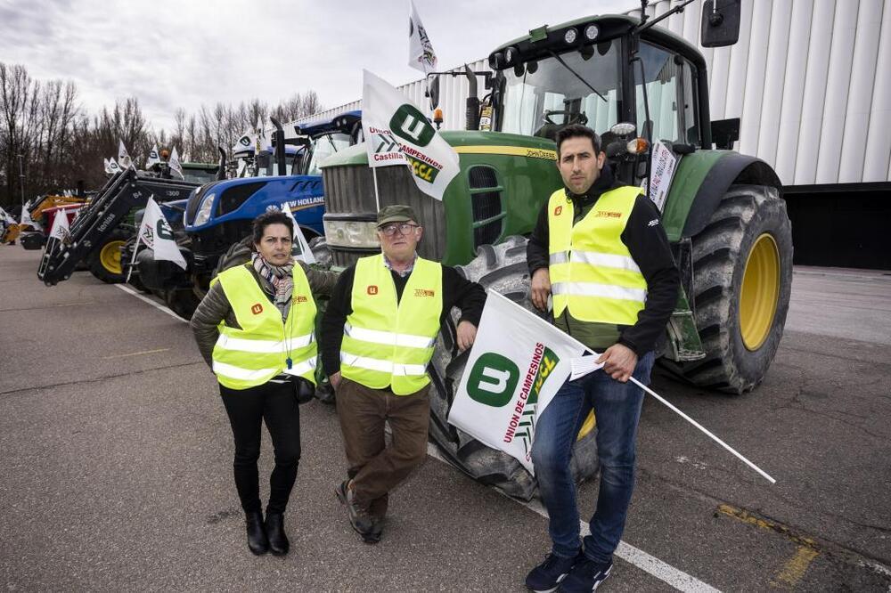 emoción termómetro Eh SOS de los agricultores burgaleses: «Nos están ahogando y acabando con  nuestra ilusión» | Noticias Diario de Burgos