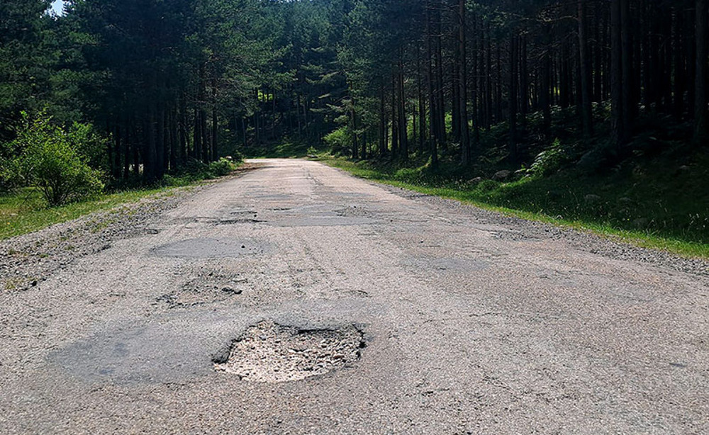 La carretera de Neila a Huerta de Arriba se cerrará el lunes para su arreglo