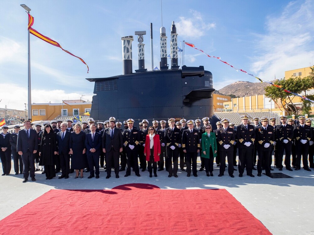 Acto de entrega a la Armada del submarino 'Isaac Peral' con la presencia de la ministra de Defensa Margarita Robles