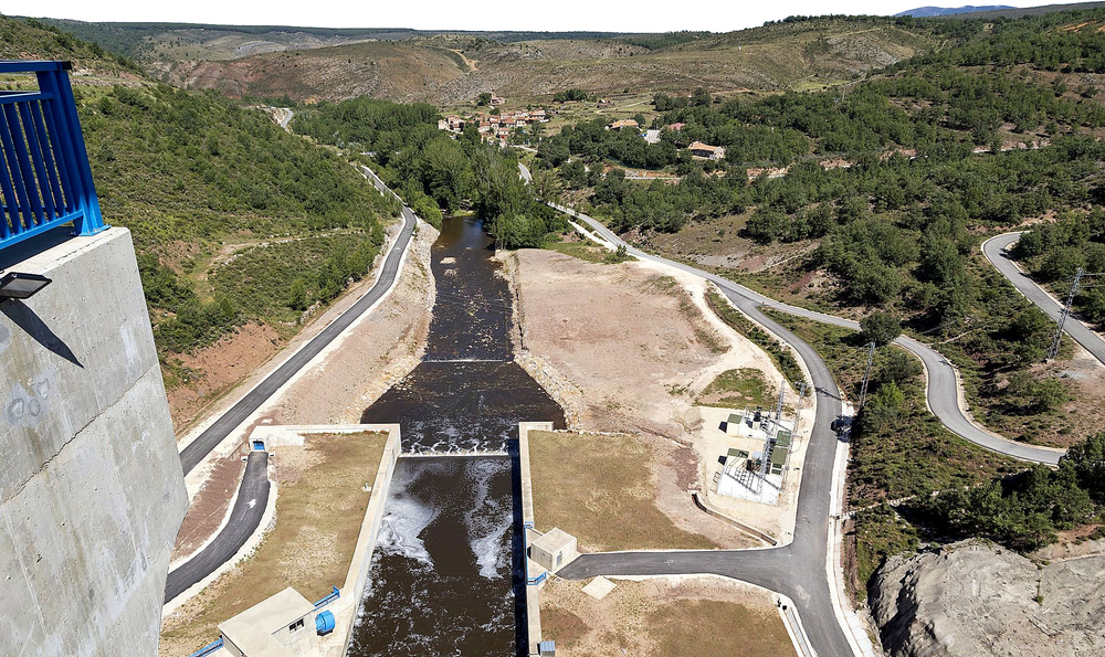 La presa de Castrovido, otro año y medio inoperativa en Burgos