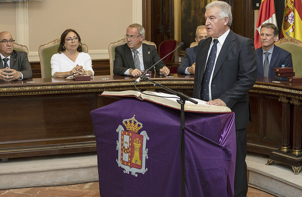Ildefonso Sanz (PSOE) cobra 47.000 euros de diputado, pero veta que haya liberados en Aranda