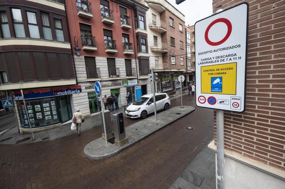 Las multas por colarse en el centro de Aranda sin autorización irán de 100 a 500 euros