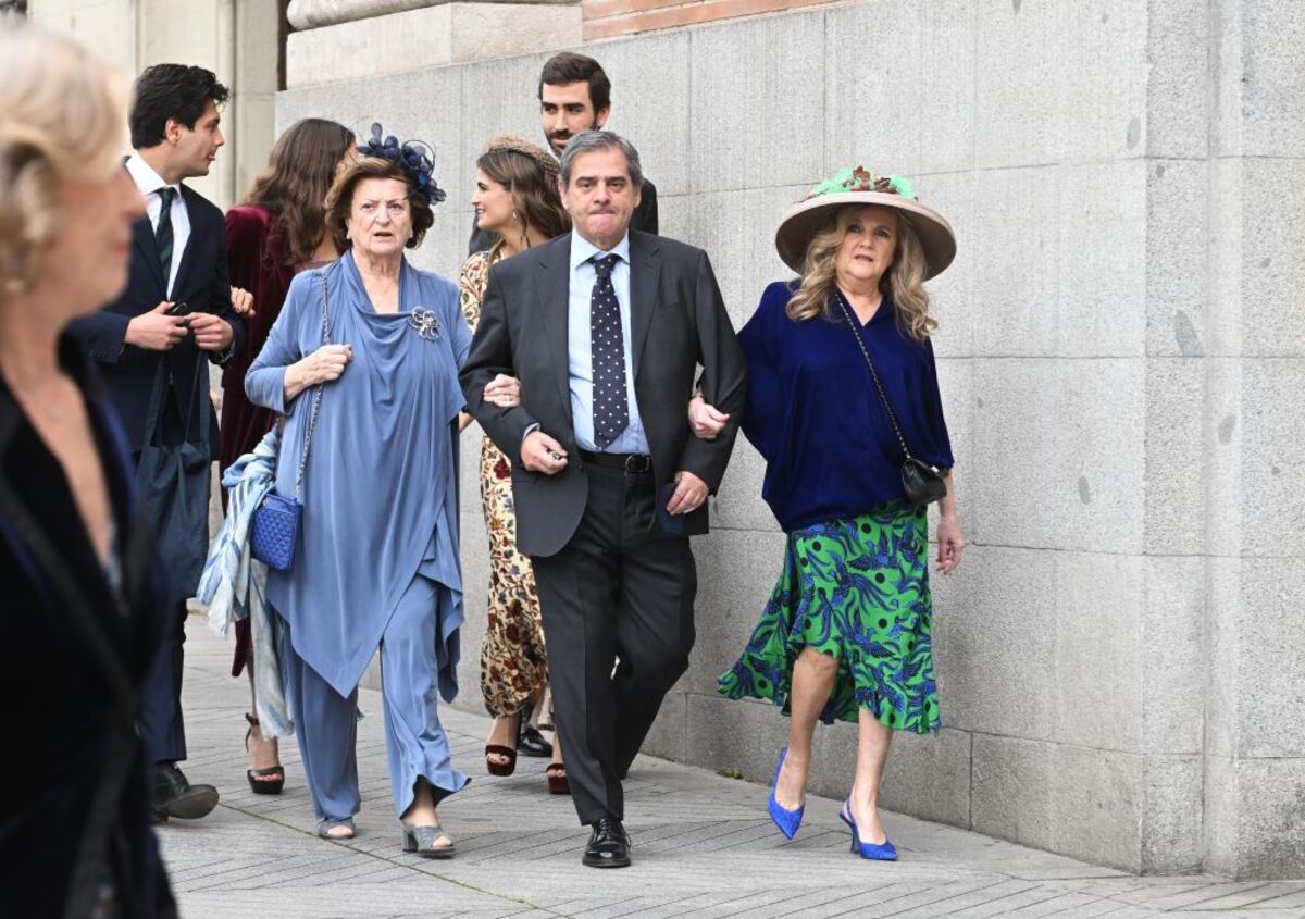 José Luis Martínez-Almeida, alcalde de Madrid, y Teresa Urquijo se dan el ‘Sí, quiero’ ante 500 invitados
  / JOSÉ OLIVA