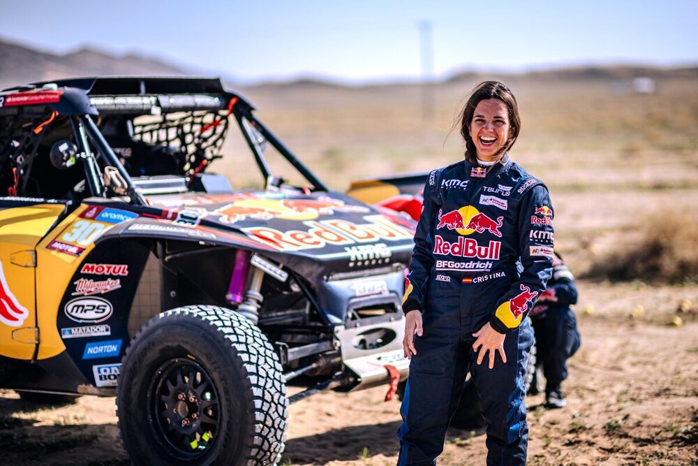 Cristina Gutiérrez, primera española en ganar el Rally Dakar.  / @CRISGUTIERREZ
