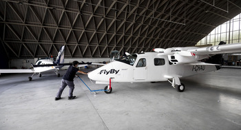 Buscan lugares en Burgos para la escuela de mecánicos de FlyBy