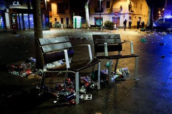 Un macrobotellón en Barcelona acaba con 43 heridos