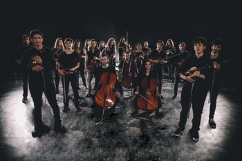 El Zurbarán Rock junta un quinteto de cuerda y a su orquesta