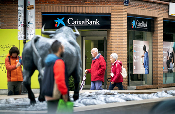 CaixaBank cierra 10 oficinas más en Burgos, Aranda y Miranda