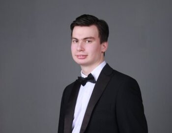 El pianista Aleksandr Kliuchko toca el día 15 en la Catedral