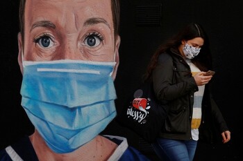 La pandemia deja más de 4,8 millones de muertes en el mundo