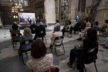 Luz Gabás y Mari Pau Domínguez conversarán en la Catedral