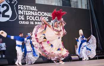 De la Rosa asegura que habrá Festival de Folclore en julio