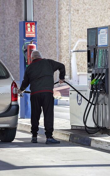 Gasolineras al límite por el retraso en el abono del Gobierno