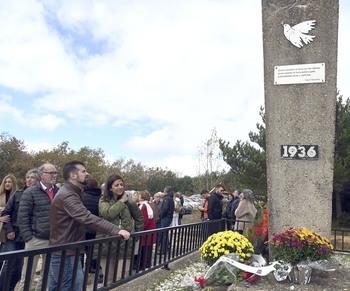 Recuerdo a las víctimas del franquismo en La Pedraja