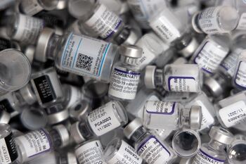 La vacuna de Pfizer para menores de 5 años, cada vez más cerca