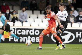 El Burgos CF se fija en la novena posición