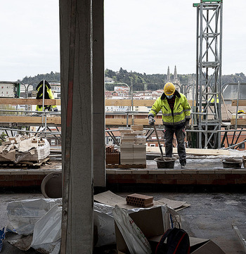 Los sueldos en la construcción subirán un 8,75% en 3 años