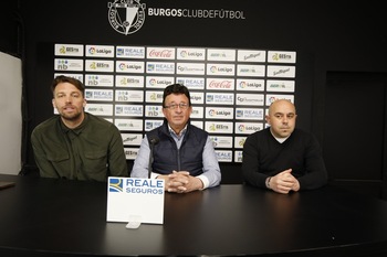 Michu asume el reto de seguir creciendo con el Burgos CF