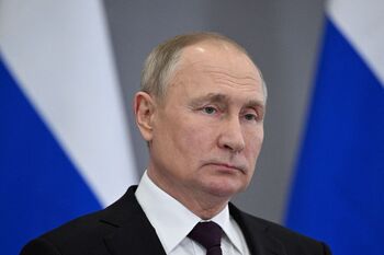 Putin decreta la ley marcial en las cuatro regiones anexionadas