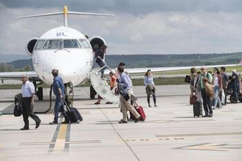Ryanair, dispuesta a operar desde Burgos por 2 millones al año