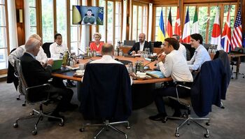 Zelenski pide al G7 más sistemas de defensa y ayudas