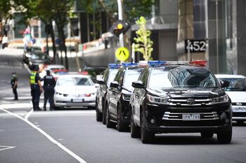 La policía australiana detiene a Djokovic