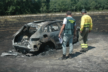 La chispa de un coche, origen de un incendio forestal en Soria