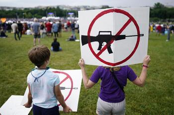 Ohio permite a los profesores llevar armas