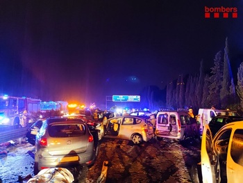 Un accidente de tráfico múltiple en Calella deja 16 heridos