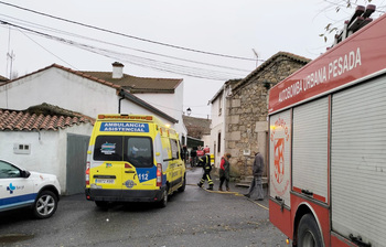 Herido por la explosión de una bombona en un pueblo de Ávila
