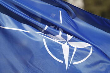 Finlandia y Suecia se plantean unirse a la OTAN en junio