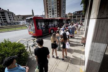 Servicio de bus gratis desde la Plaza España hasta El Parral