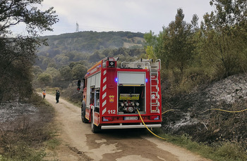 Los bomberos multiplican los rescates en los Montes Obarenes