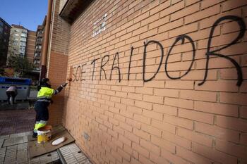 Limpiar las pintadas vandálicas cuesta 300.000 euros al año